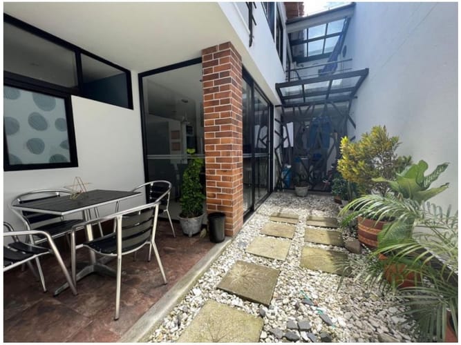 Casa de 3 alcobas en venta en Centro, Rionegro, 200 m² · foto 5 de 24