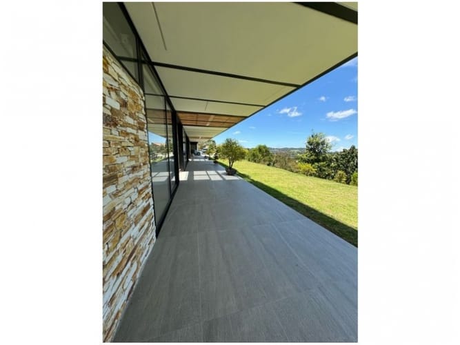 Casa de 3 alcobas en venta en Loma Del Chocho, Envigado, 450 m² · foto 9 de 24