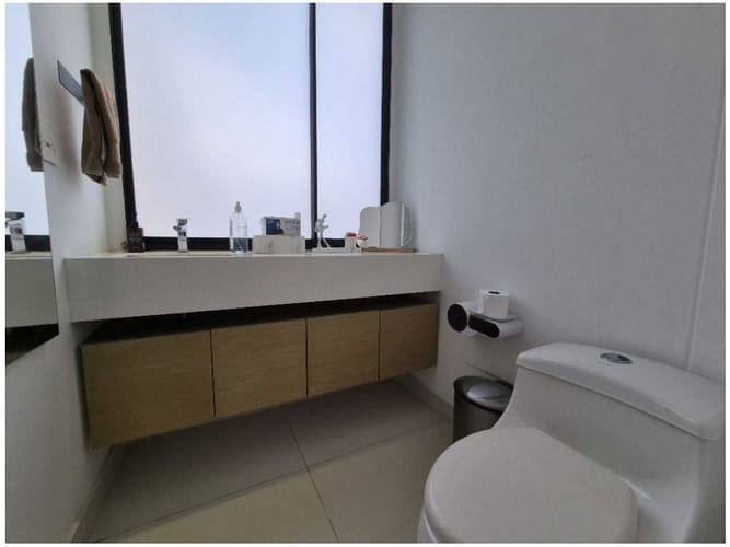 Apartamento en venta en El Poblado, Medellín · foto 14 de 14