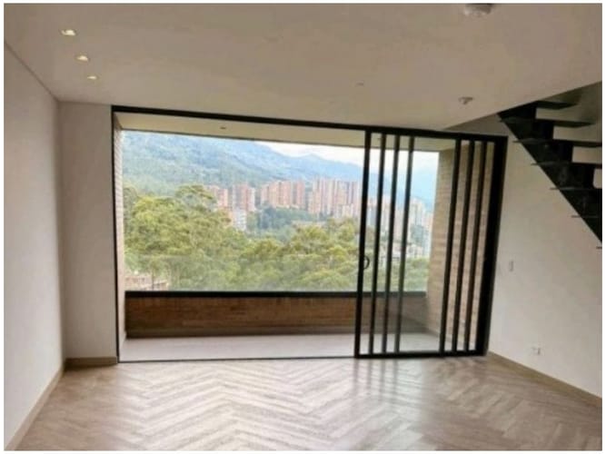Apartamento de 2 alcobas en venta en Las Palmas, Medellín, 105 m² · foto 2 de 8