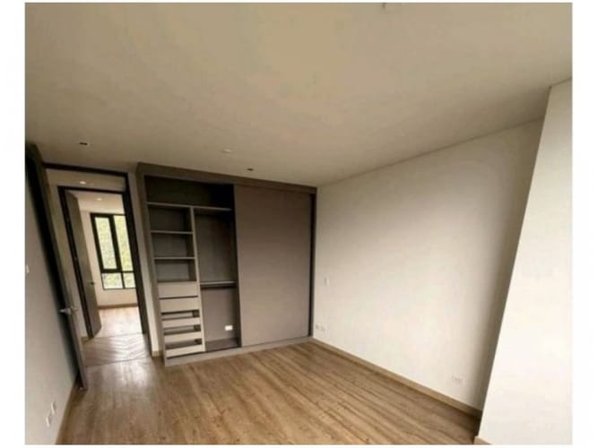 Apartamento de 2 alcobas en venta en Las Palmas, Medellín, 105 m² · foto 7 de 8