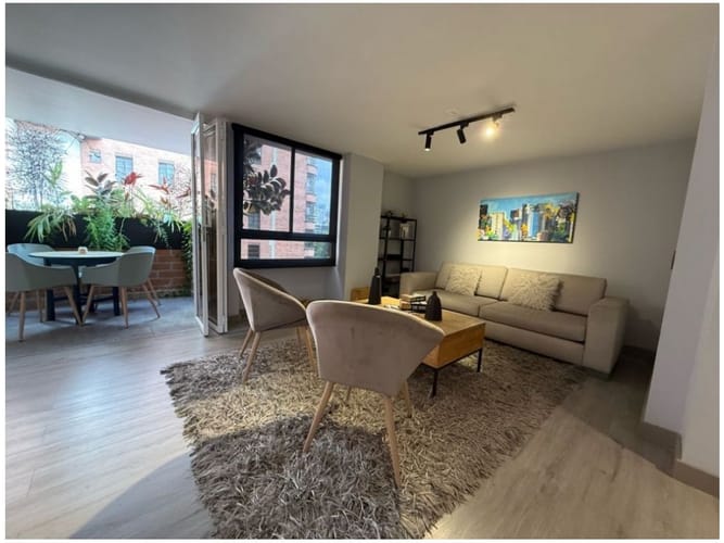 Apartamento de 3 alcobas en venta en El Poblado, Medellín, 140 m² · foto 5 de 24
