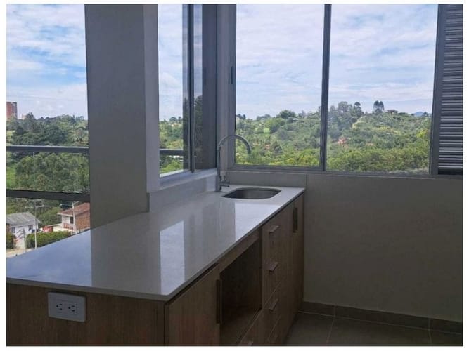 Apartamento de 2 alcobas en venta en Ub. Ojo De Agua, Rionegro, 76 m² · foto 4 de 16