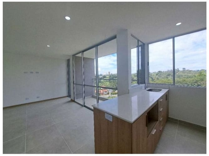 Apartamento de 2 alcobas en venta en Ub. Ojo De Agua, Rionegro, 76 m² · foto 6 de 16