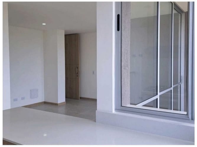 Apartamento de 2 alcobas en venta en Ub. Ojo De Agua, Rionegro, 76 m² · foto 8 de 16
