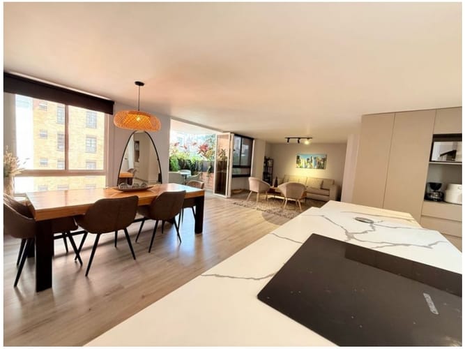 Apartamento de 3 alcobas en venta en El Poblado, Medellín, 140 m² · foto 18 de 24