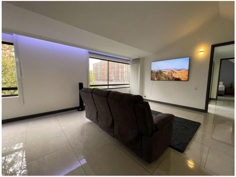 Apartamento en venta en El Poblado, Medellín · foto 11 de 24
