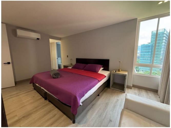 Apartamento de 3 alcobas en venta en El Poblado, Medellín, 140 m² · foto 22 de 24