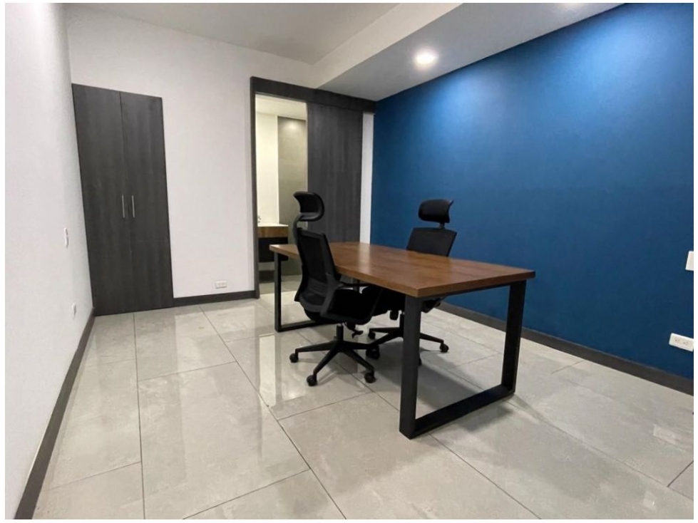 Apartamento en venta en El Poblado, Medellín · foto 13 de 24