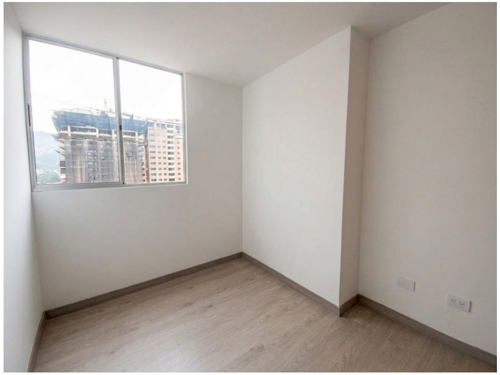 Apartamento en venta en Zona Industrial No. 1, Itagüí · foto 10 de 12