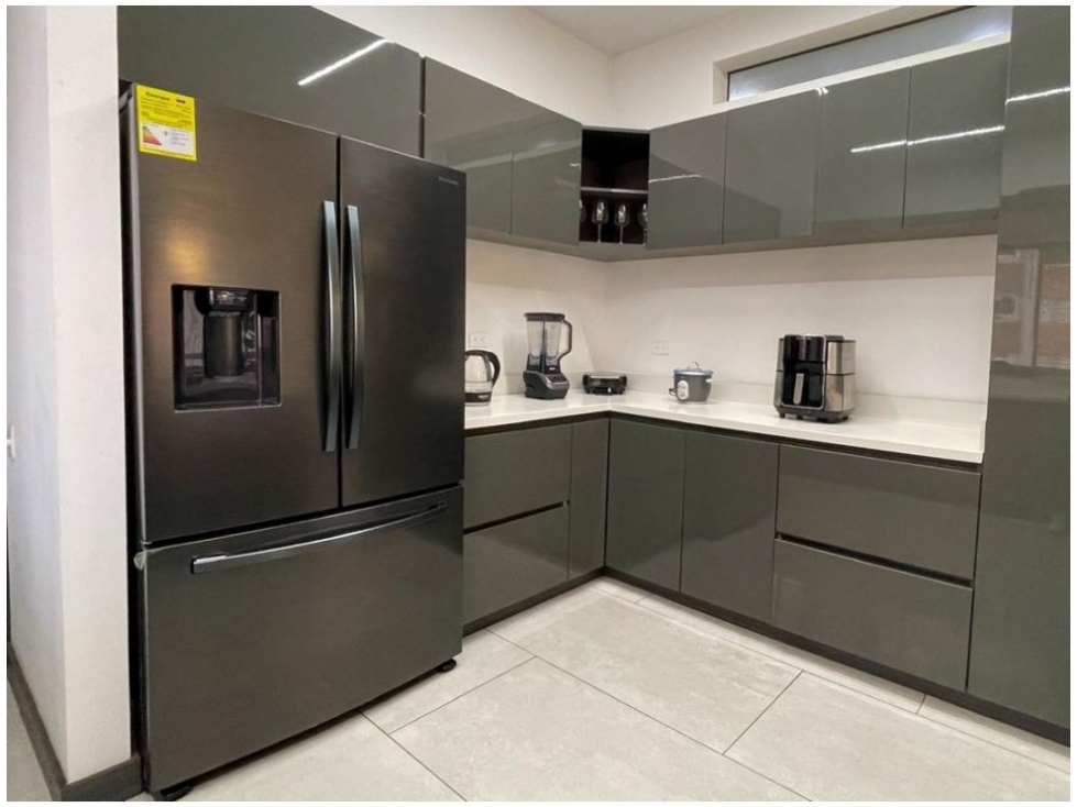 Apartamento en venta en El Poblado, Medellín · foto 17 de 24