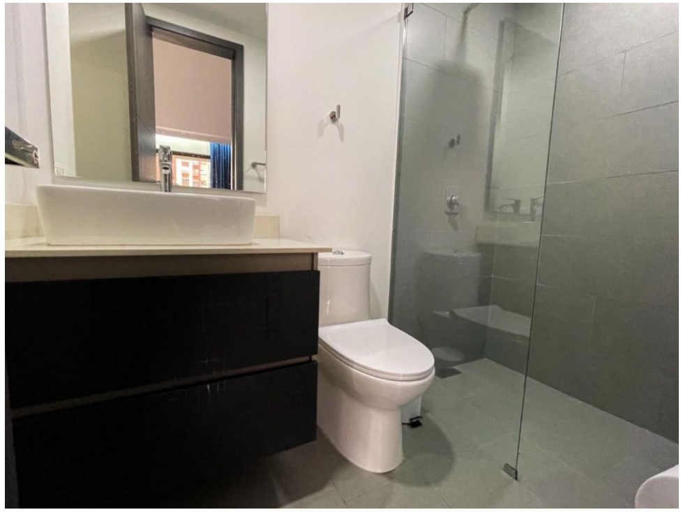 Apartamento en venta en El Poblado, Medellín · foto 20 de 24
