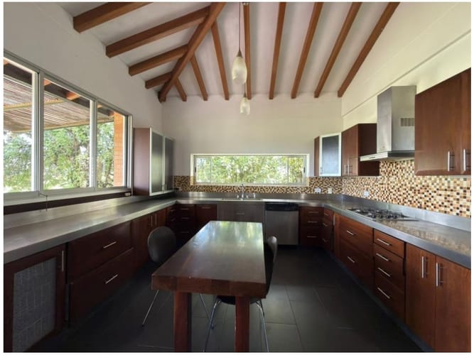 Casa de 4 alcobas en venta en Llano Grande, Rionegro, 426 m² · foto 11 de 22