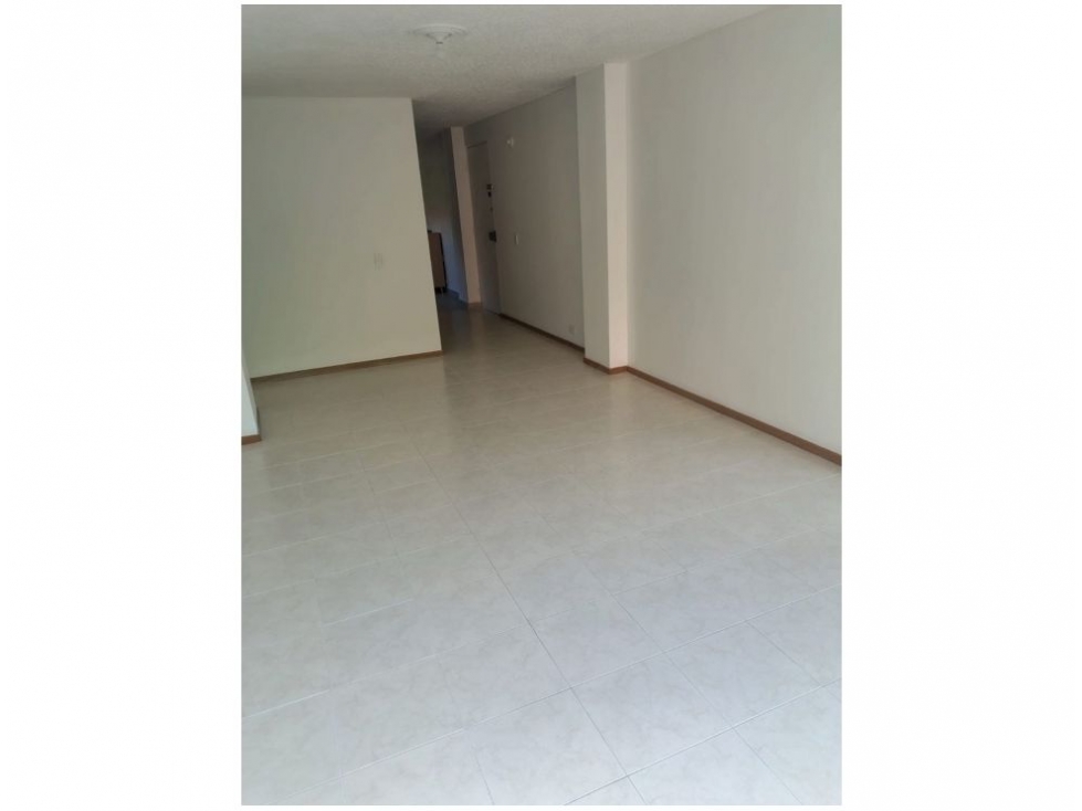 Apartamento en venta en Loma Del Escobero, Envigado · foto 7 de 15