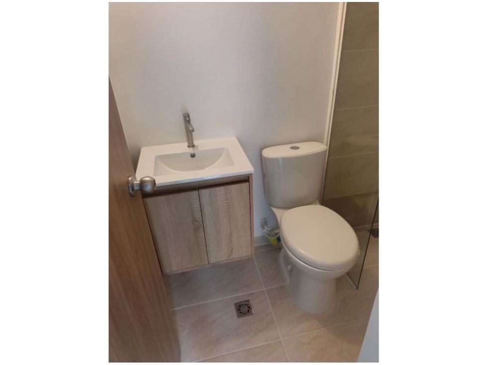 Apartamento en venta en Loma Del Escobero, Envigado · foto 8 de 15