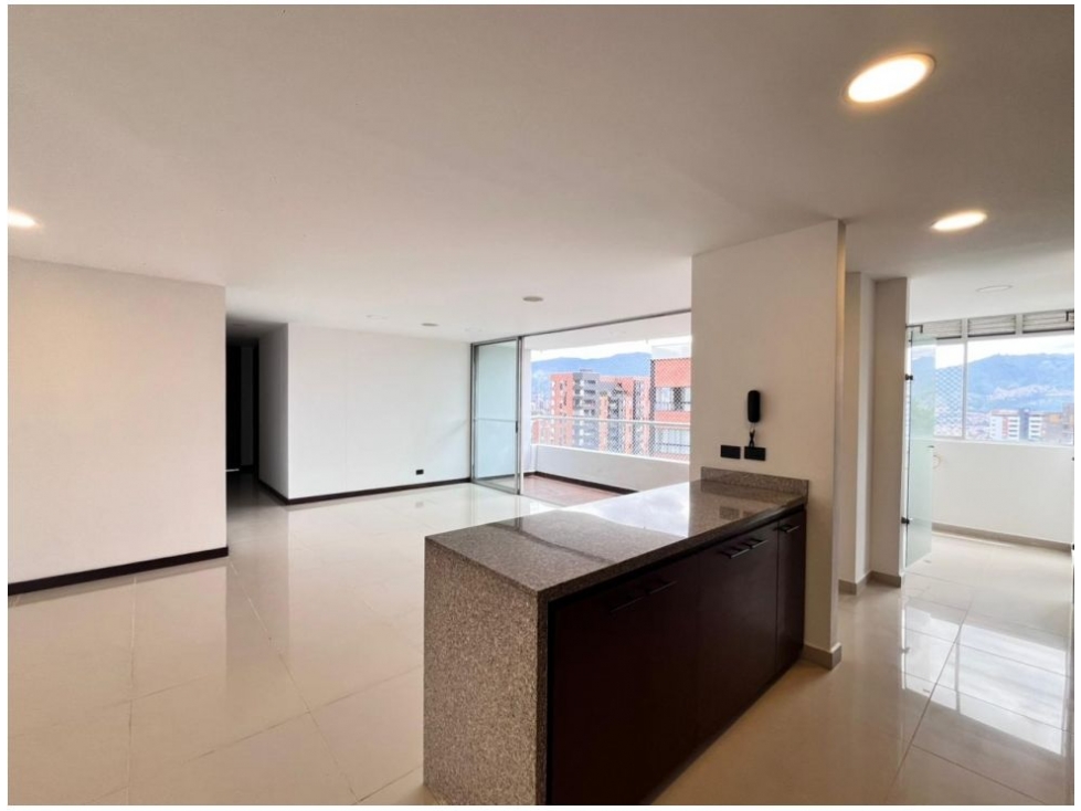Apartamento en venta en Cumbres, Envigado · foto 12 de 22