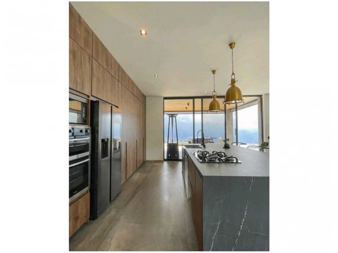 Casa de 3 alcobas en venta en Las Palmas, Envigado, 844 m² · foto 5 de 15