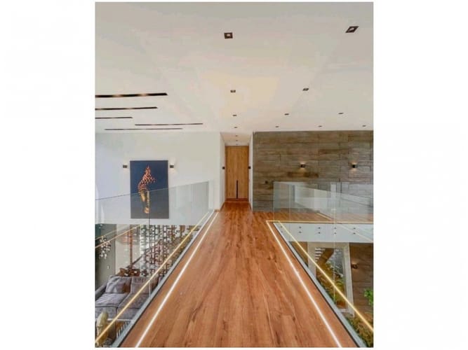 Casa de 3 alcobas en venta en Las Palmas, Envigado, 844 m² · foto 8 de 15