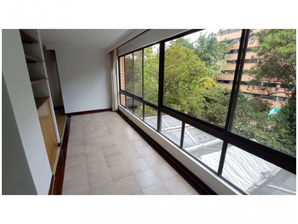 Apartamento en venta en El Poblado, Medellín · foto 5 de 22
