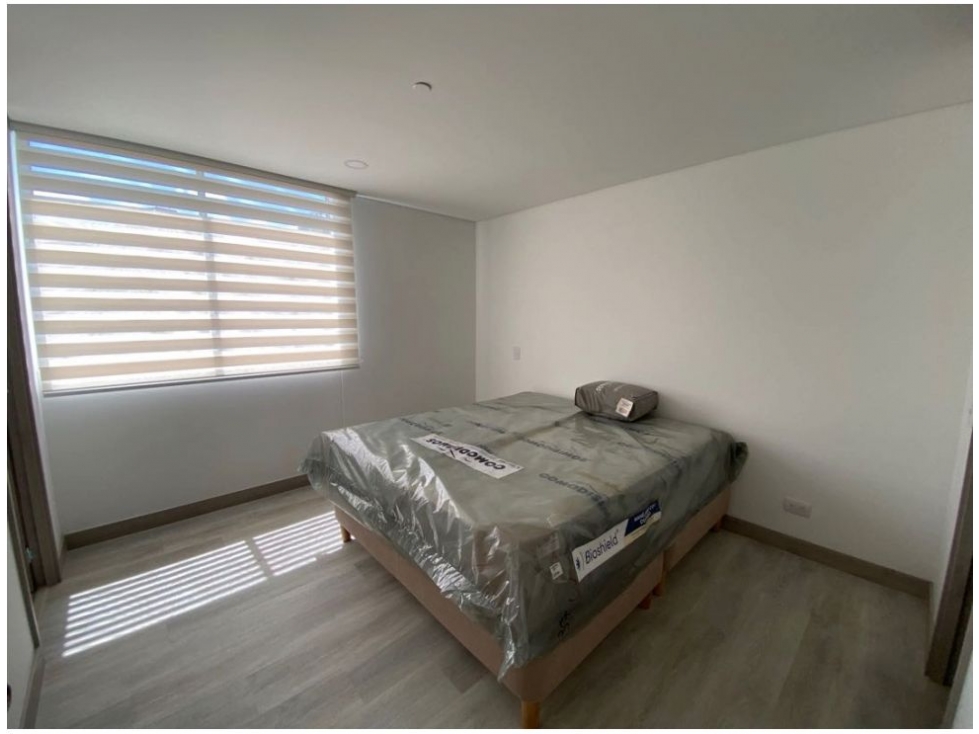 Apartamento en venta en Loma Benedictinos, Medellín · foto 10 de 19