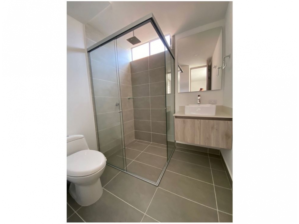 Apartamento en venta en Loma Benedictinos, Medellín · foto 11 de 19