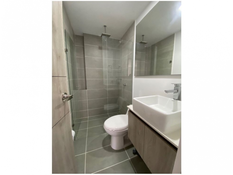 Apartamento en venta en Loma Benedictinos, Medellín · foto 15 de 19