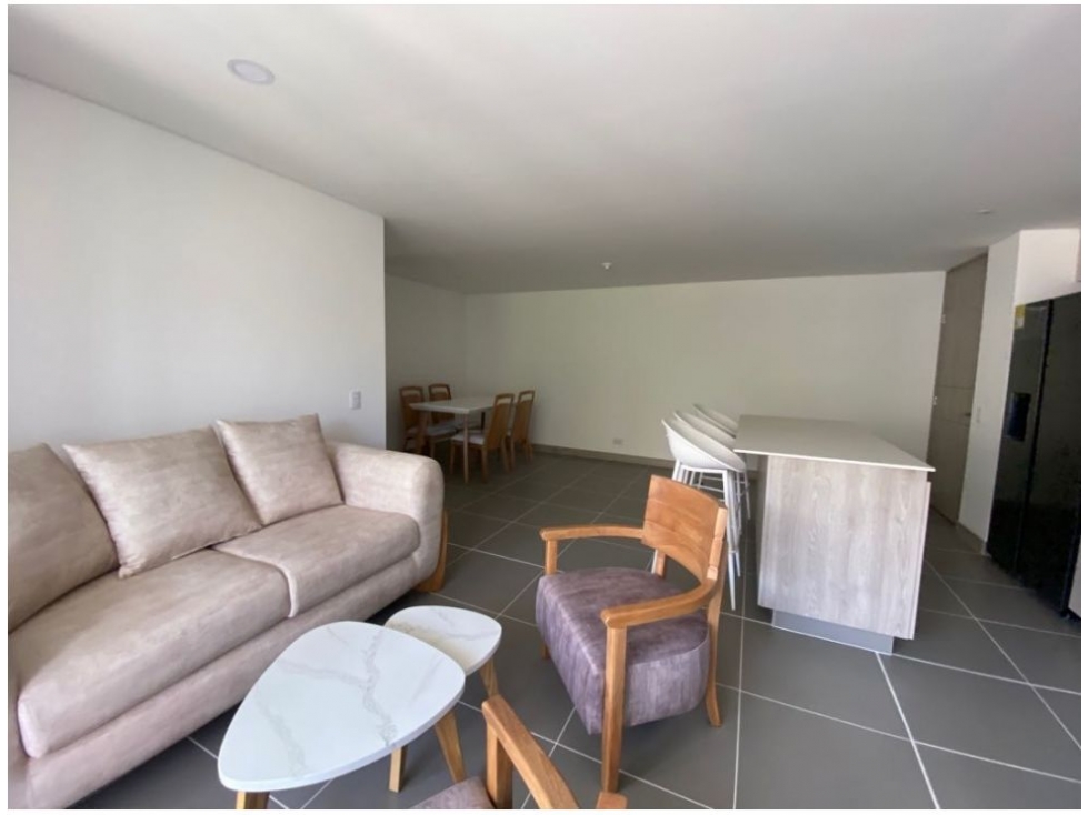 Apartamento en venta en Loma Benedictinos, Medellín · foto 16 de 19