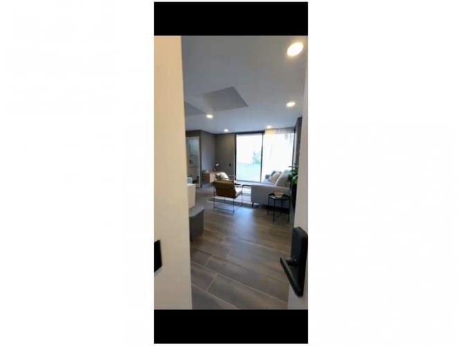 Apartamento de 2 alcobas en venta en La Castellana, Medellín, 75 m² · foto 4 de 12
