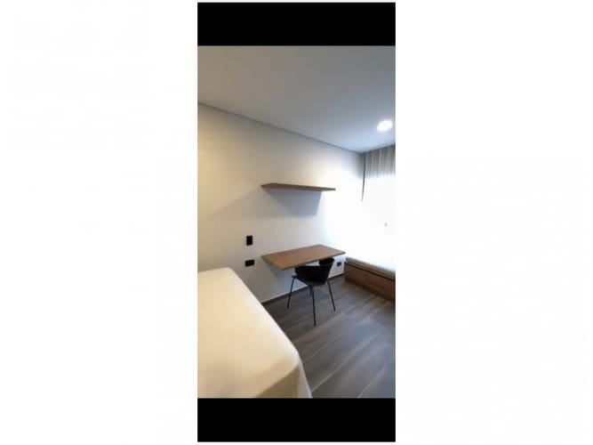 Apartamento de 2 alcobas en venta en La Castellana, Medellín, 75 m² · foto 5 de 12