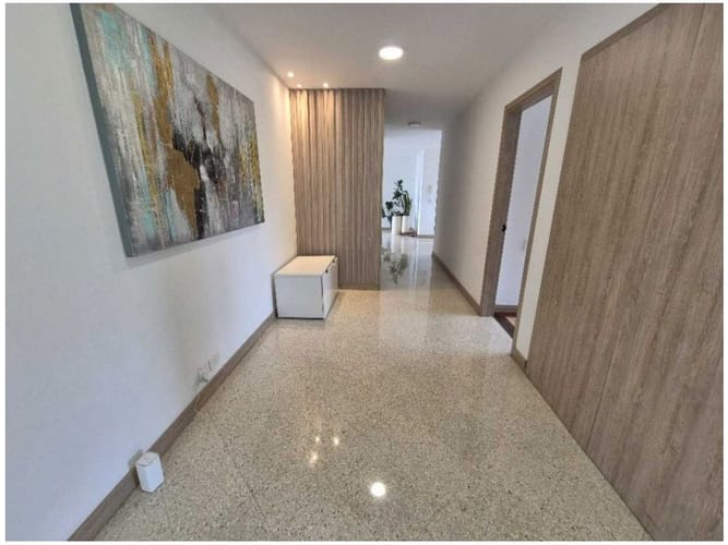 Apartamento de 3 alcobas en venta en El Poblado, Medellín, 195 m² · foto 24 de 24