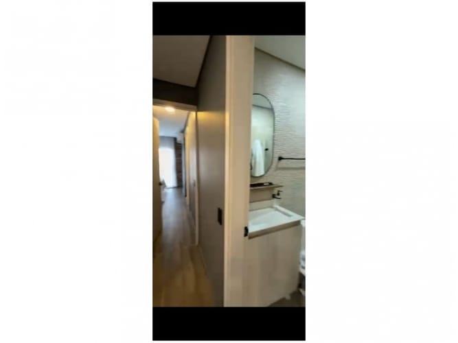Apartamento de 2 alcobas en venta en La Castellana, Medellín, 75 m² · foto 8 de 12