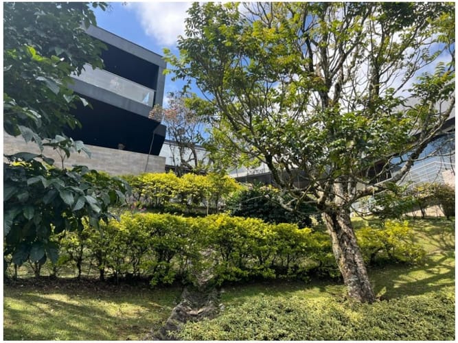 Casa de 4 alcobas en venta en Tablazo, Envigado, 750 m² · foto 11 de 16