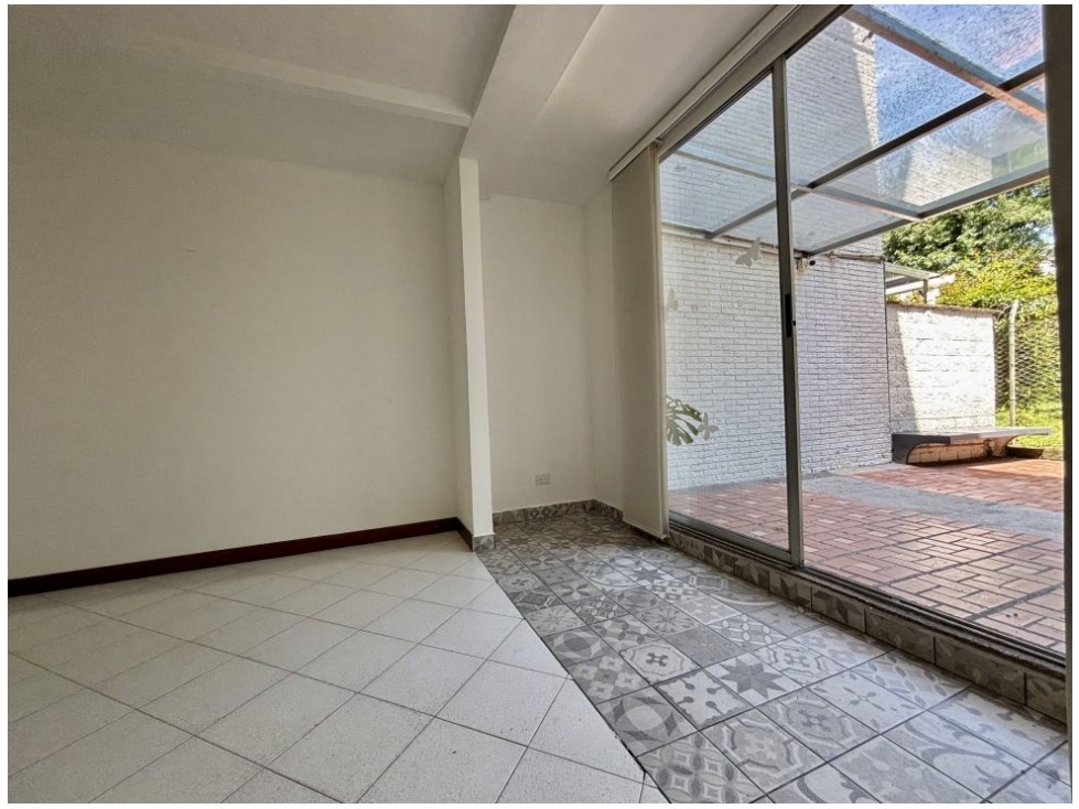 Apartamento en venta en El Poblado, Medellín · foto 6 de 23