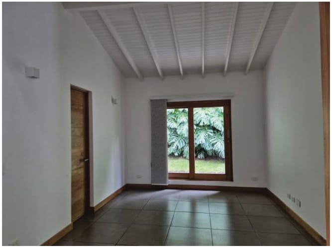 Casa de 3 alcobas en venta en Llano Grande, Rionegro · foto 6 de 12