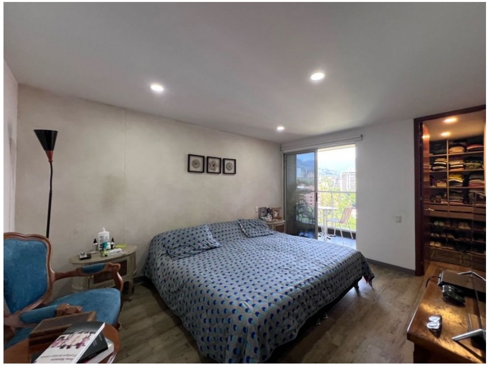 Apartamento en venta en El Poblado, Medellín · foto 12 de 22