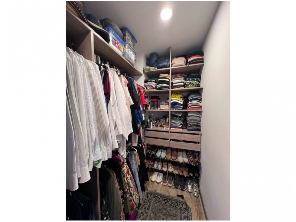 Apartamento en venta en El Poblado, Medellín · foto 13 de 22