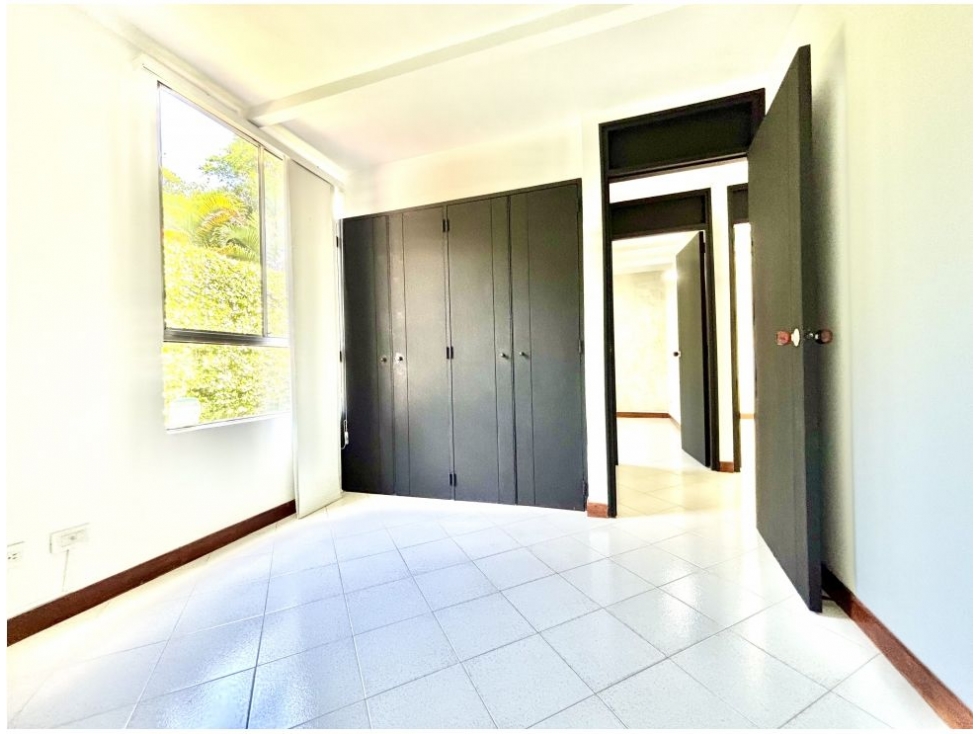 Apartamento en venta en El Poblado, Medellín · foto 16 de 23
