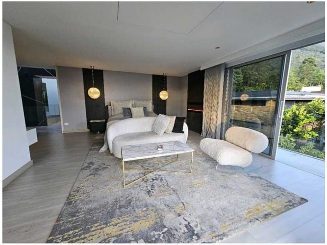 Casa de 4 alcobas en venta en Altos Del Poblado, Medellín, 730 m² · foto 6 de 14