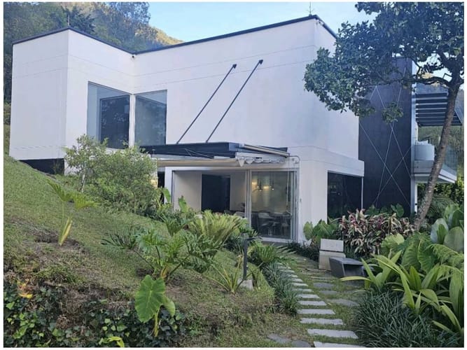 Casa de 4 alcobas en venta en Altos Del Poblado, Medellín, 730 m² · foto 12 de 14