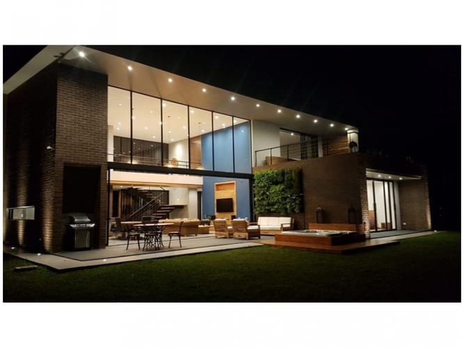 Casa de 4 alcobas en venta en Llano Grande, El Retiro, 1538 m² · foto 5 de 5