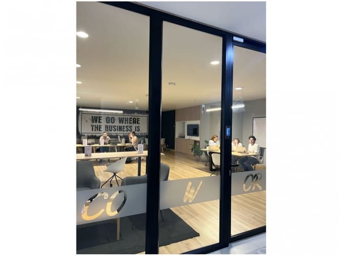 Apartaestudio en venta en El Poblado, Medellín, 63 m² · foto 14 de 21