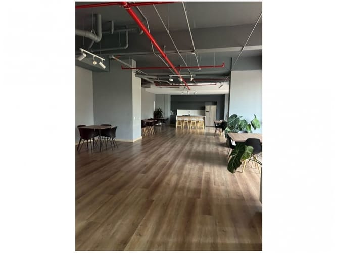 Apartaestudio en venta en El Poblado, Medellín, 63 m² · foto 19 de 21