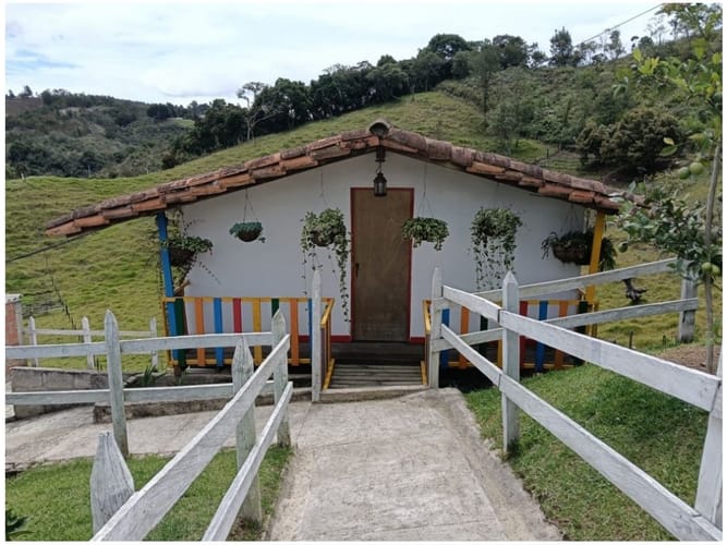 Finca en venta en La Mejia, Guarne, 1150 m² · foto 8 de 17