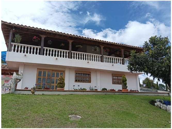 Finca en venta en La Mejia, Guarne, 1150 m² · foto 10 de 17