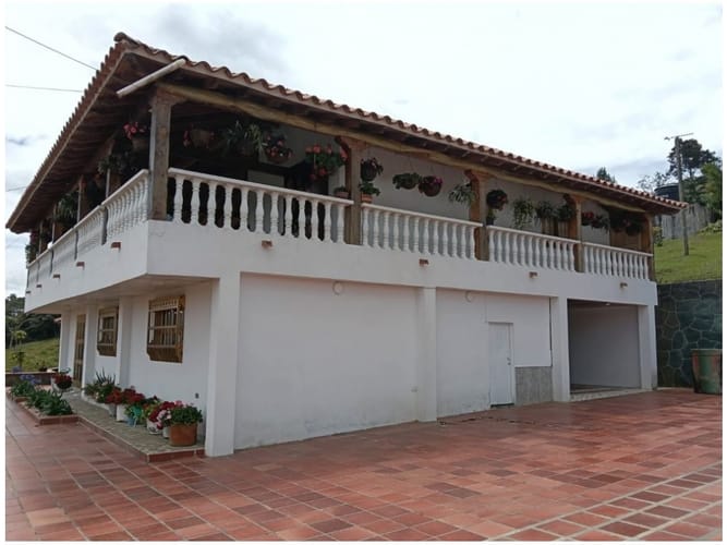 Finca en venta en La Mejia, Guarne, 1150 m² · foto 13 de 17