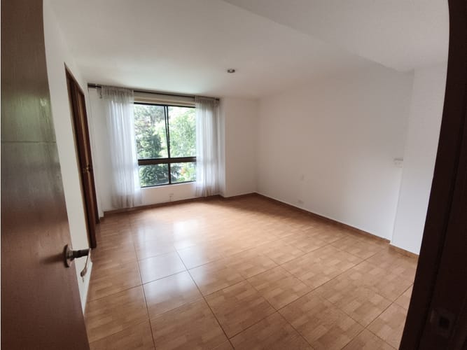 Apartamento de 3 alcobas en venta en El Poblado, Medellín, 200 m² · foto 14 de 24