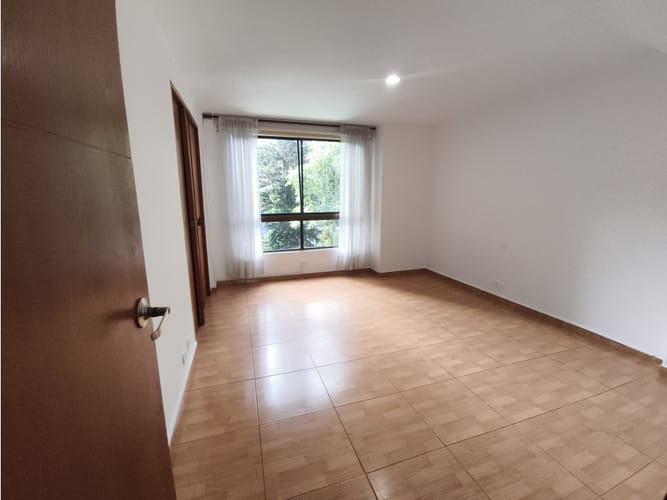 Apartamento de 3 alcobas en venta en El Poblado, Medellín, 200 m² · foto 18 de 24
