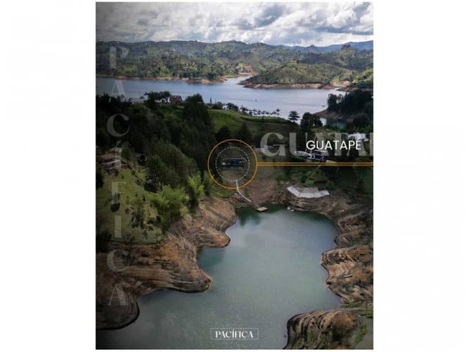 Finca en venta en El Uvital, Medellín, 270 m² · foto 2 de 8