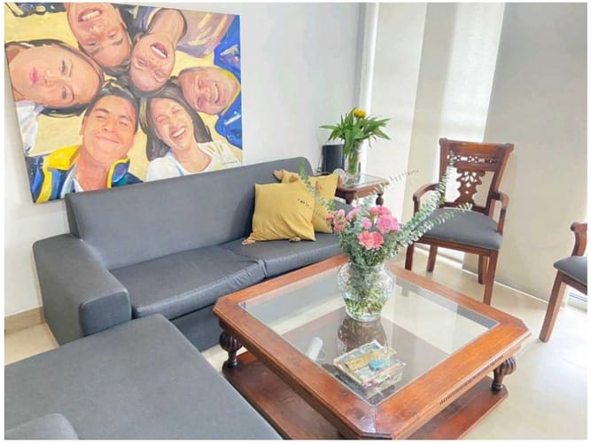 Apartamento de 3 alcobas en venta en Laureles, Medellín, 93 m² · foto 3 de 24