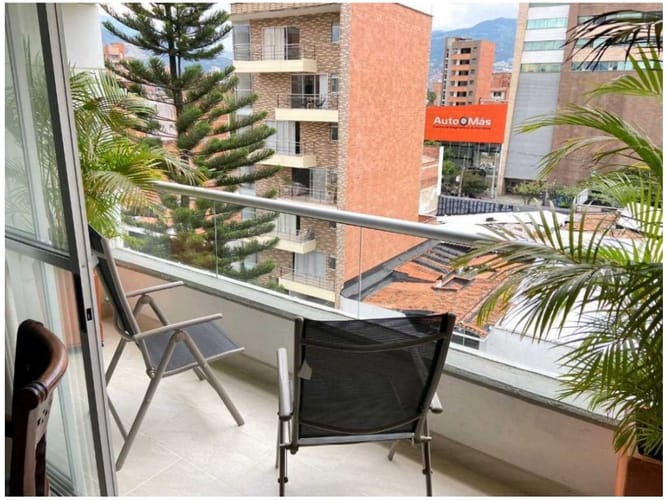 Apartamento de 3 alcobas en venta en Laureles, Medellín, 93 m² · foto 5 de 24